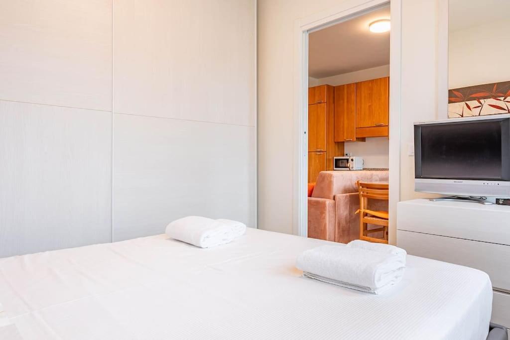 Guest Planet - Living Fortezza 27! Mailand Exterior foto